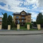 Krystian تشميلنا