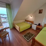 Krystian تشميلنا
