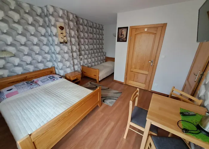 Krystian 3* Chmielno